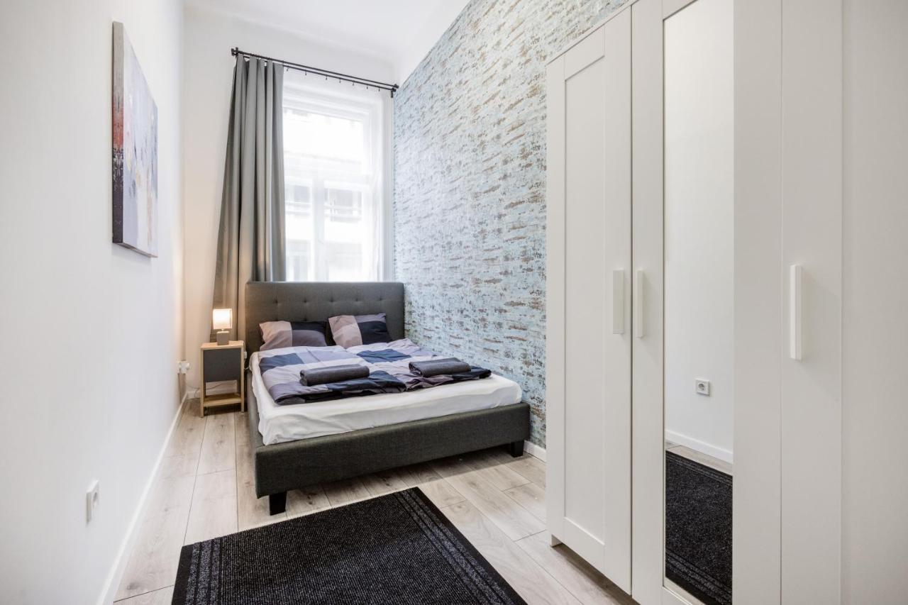O Street 3 Bedroom Stylish Apartment Budapest Exterior photo